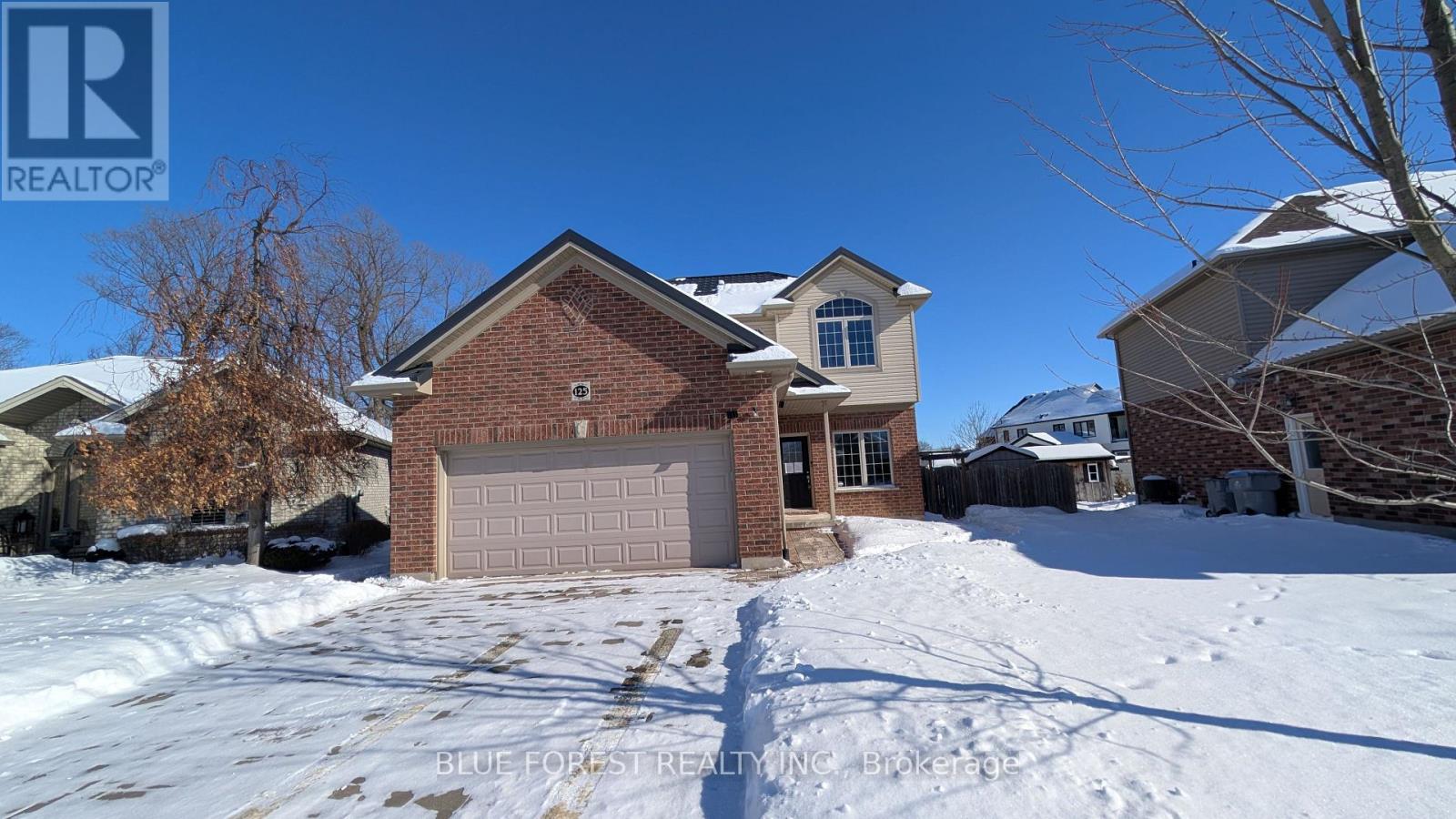 125 Deborah Drive, Strathroy-Caradoc, Ontario  N7G 4E2 - Photo 1 - X12786624