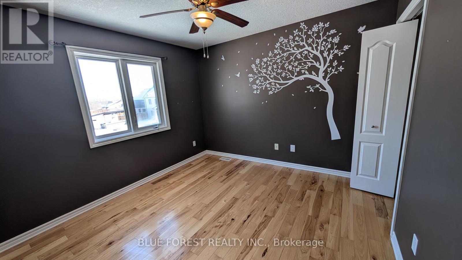 125 Deborah Drive, Strathroy-Caradoc, Ontario  N7G 4E2 - Photo 13 - X12786624