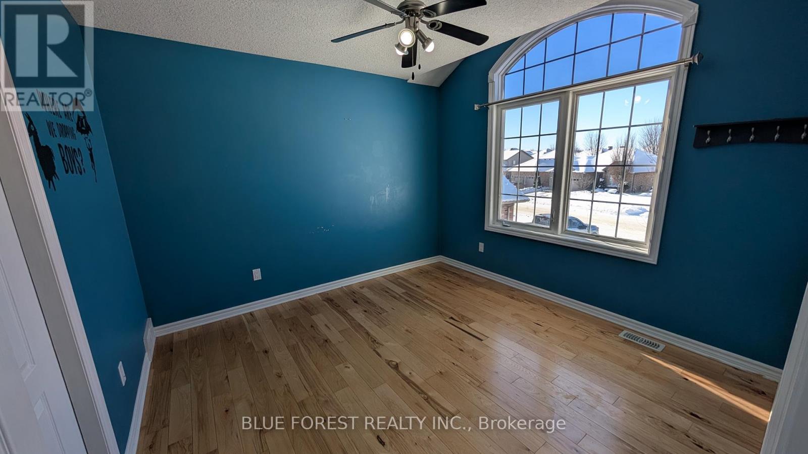 125 Deborah Drive, Strathroy-Caradoc, Ontario  N7G 4E2 - Photo 14 - X12786624