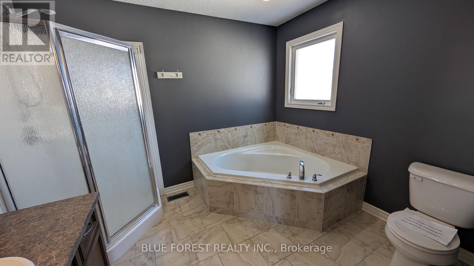 125 Deborah Drive, Strathroy-Caradoc, Ontario  N7G 4E2 - Photo 16 - X12786624