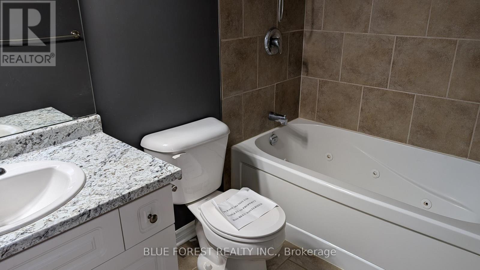 125 Deborah Drive, Strathroy-Caradoc, Ontario  N7G 4E2 - Photo 18 - X12786624