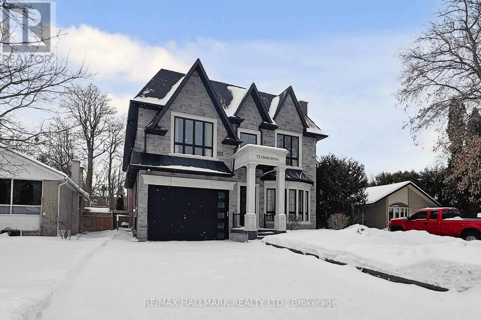 81 CHILD DRIVE, Aurora, Ontario