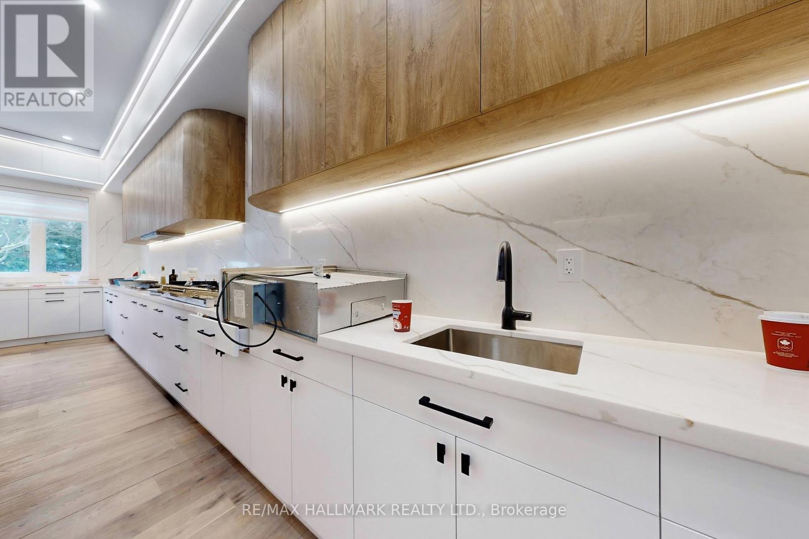 81 Child Drive, Aurora, Ontario  L4G 1Y8 - Photo 10 - N12696110