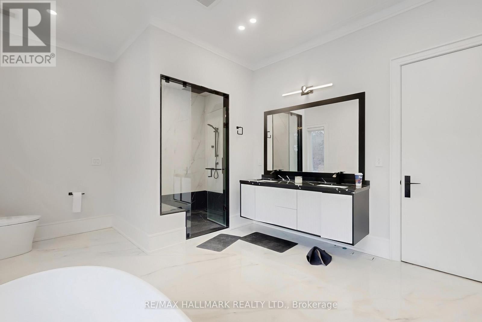 81 Child Drive, Aurora, Ontario  L4G 1Y8 - Photo 23 - N12696110