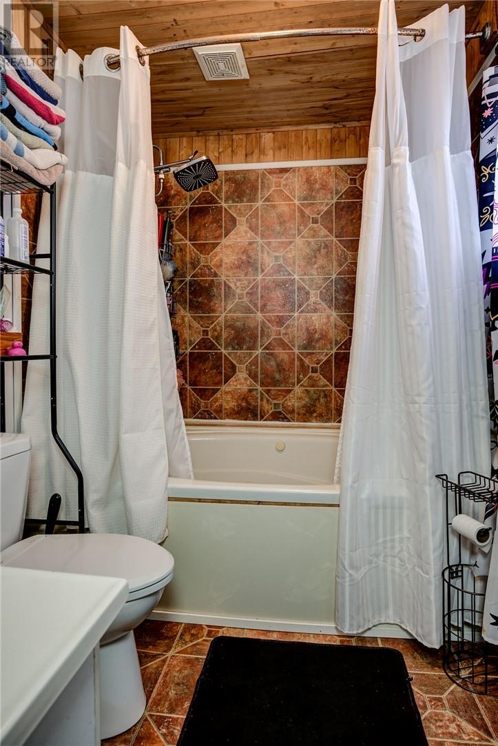 435 Clinton Avenue, Sudbury, Ontario  P3B 2S2 - Photo 5 - 2126440