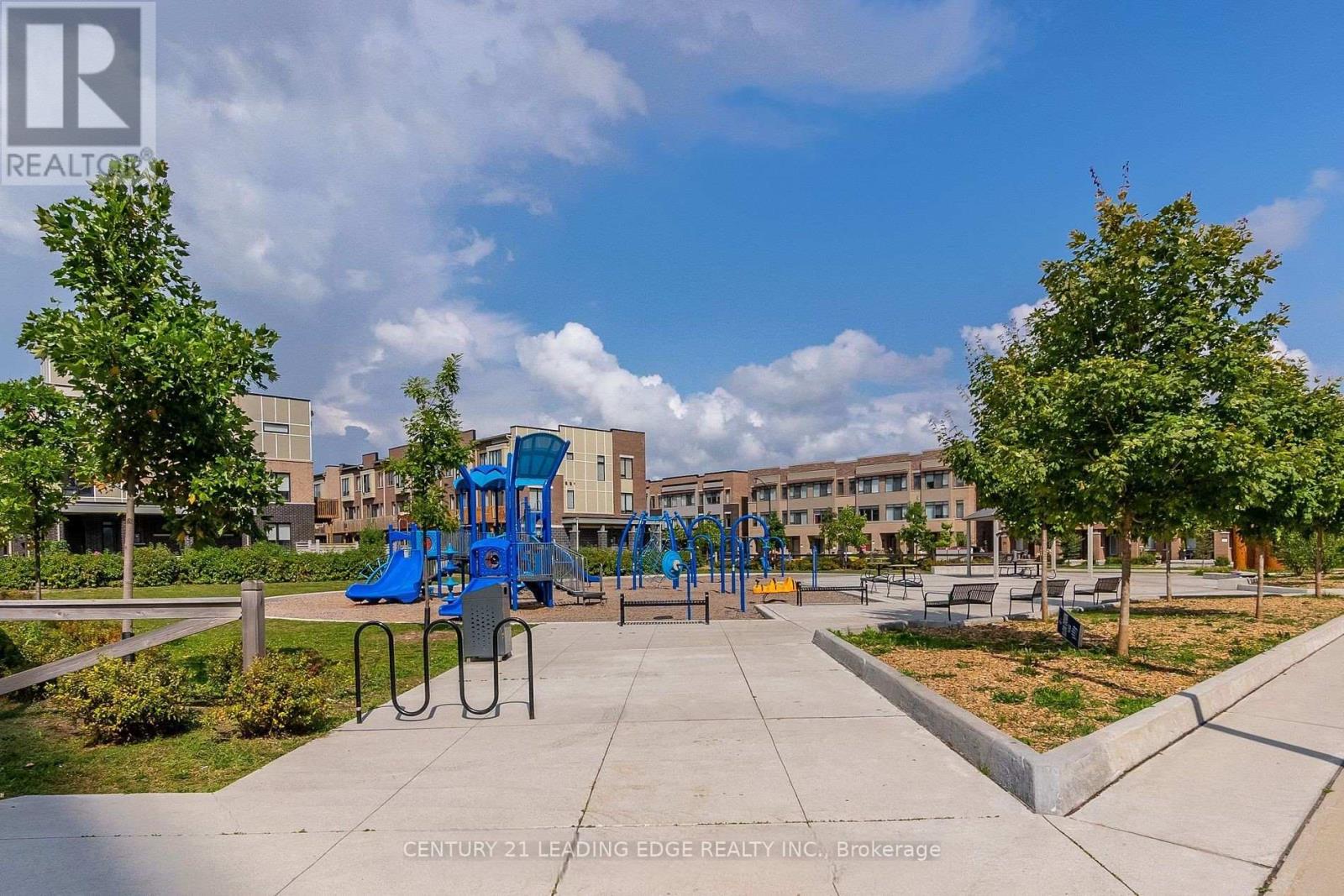 925 - 100 Eagle Rock Way, Vaughan, Ontario  L6A 5B0 - Photo 35 - N12786494