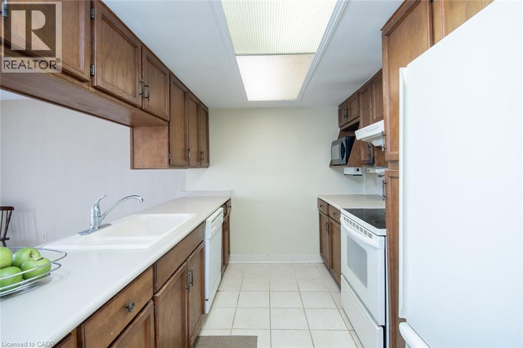 2054 Brant Street Unit# 6, Burlington, Ontario  L7P 3A6 - Photo 12 - 40802217