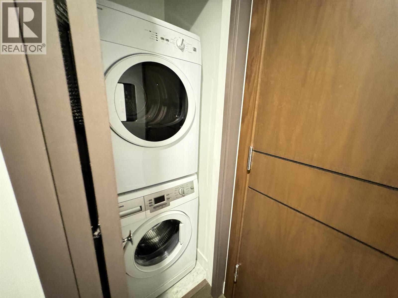 323 68 Smithe Street, Vancouver, British Columbia  V6B 0P4 - Photo 11 - R3089683