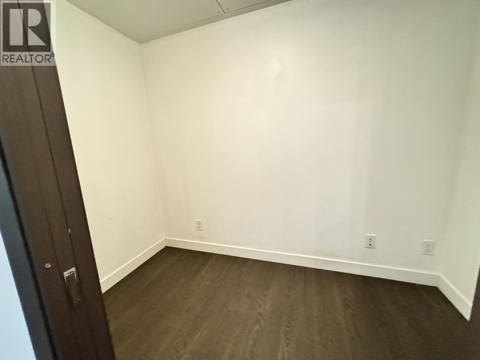 323 68 Smithe Street, Vancouver, British Columbia  V6B 0P4 - Photo 3 - R3089683