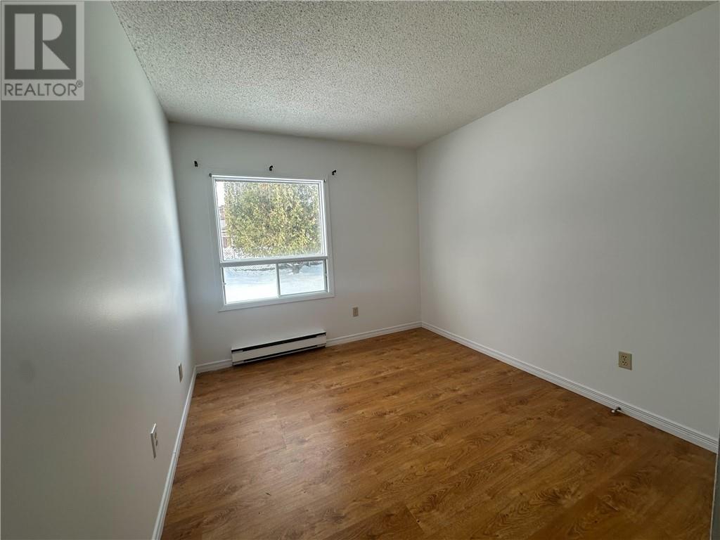 21 Balsam Street Unit# 107, Coniston, Ontario  P0M 1M0 - Photo 12 - 2126444