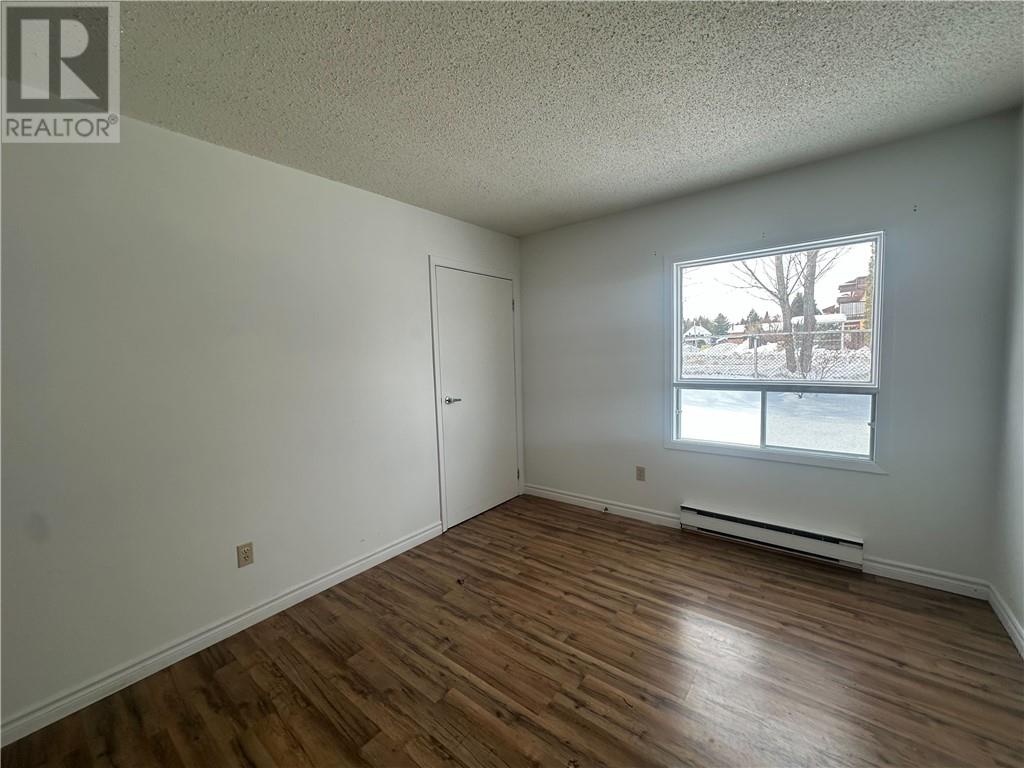 21 Balsam Street Unit# 107, Coniston, Ontario  P0M 1M0 - Photo 14 - 2126444