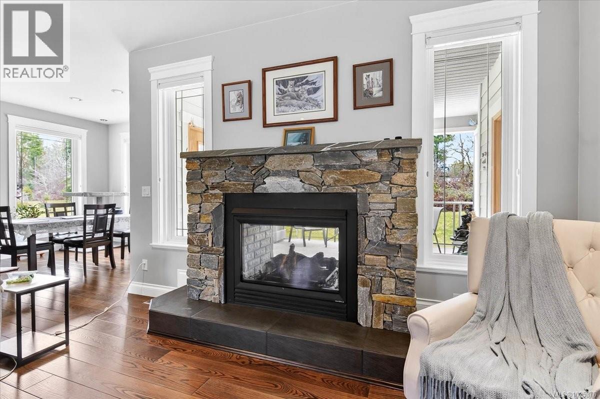 6325 Karen Pl, Port Alberni, British Columbia  V9Y 8K9 - Photo 4 - 1025376