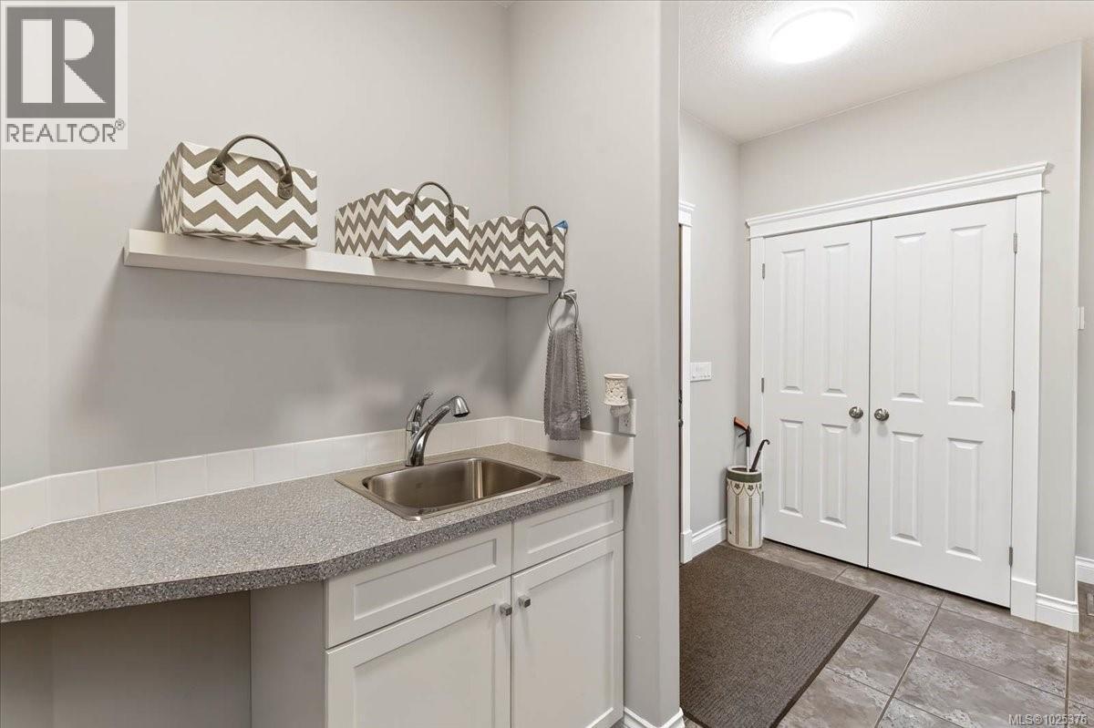 6325 Karen Pl, Port Alberni, British Columbia  V9Y 8K9 - Photo 44 - 1025376