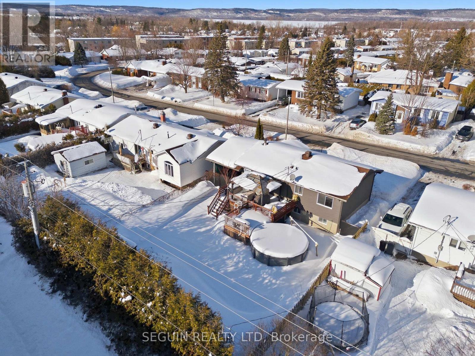 1022 Ghislain Street, Hawkesbury, Ontario  K6A 3B2 - Photo 6 - X12786556