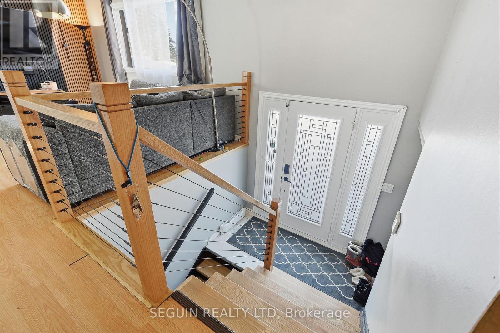 1022 Ghislain Street, Hawkesbury, Ontario  K6A 3B2 - Photo 8 - X12786556