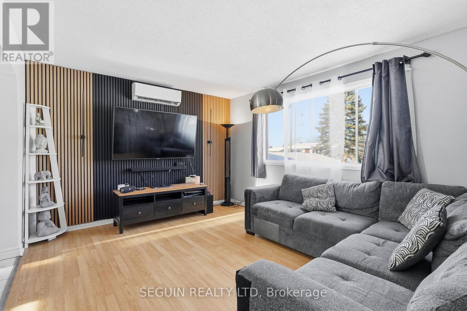 1022 Ghislain Street, Hawkesbury, Ontario  K6A 3B2 - Photo 9 - X12786556