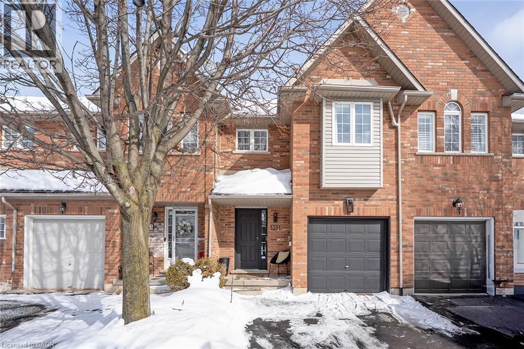 1351 TOBYN Drive, Burlington, Ontario