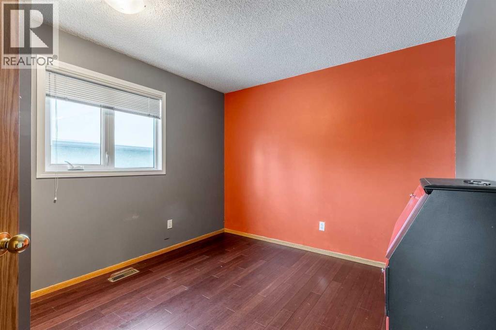 327 Heritage Crescent W, Lethbridge, Alberta  T1K 6V9 - Photo 14 - A2283658