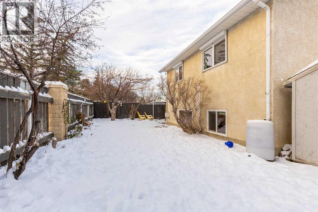 327 Heritage Crescent W, Lethbridge, Alberta  T1K 6V9 - Photo 37 - A2283658