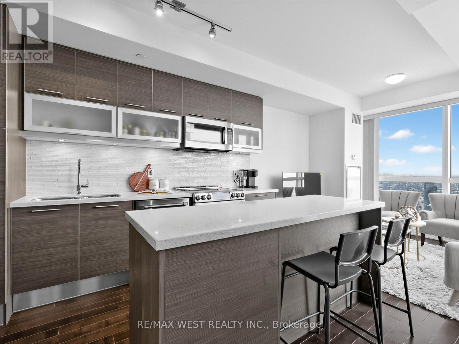 7201 - 388 Yonge Street, Toronto, Ontario  M5B 0A4 - Photo 7 - C12763040