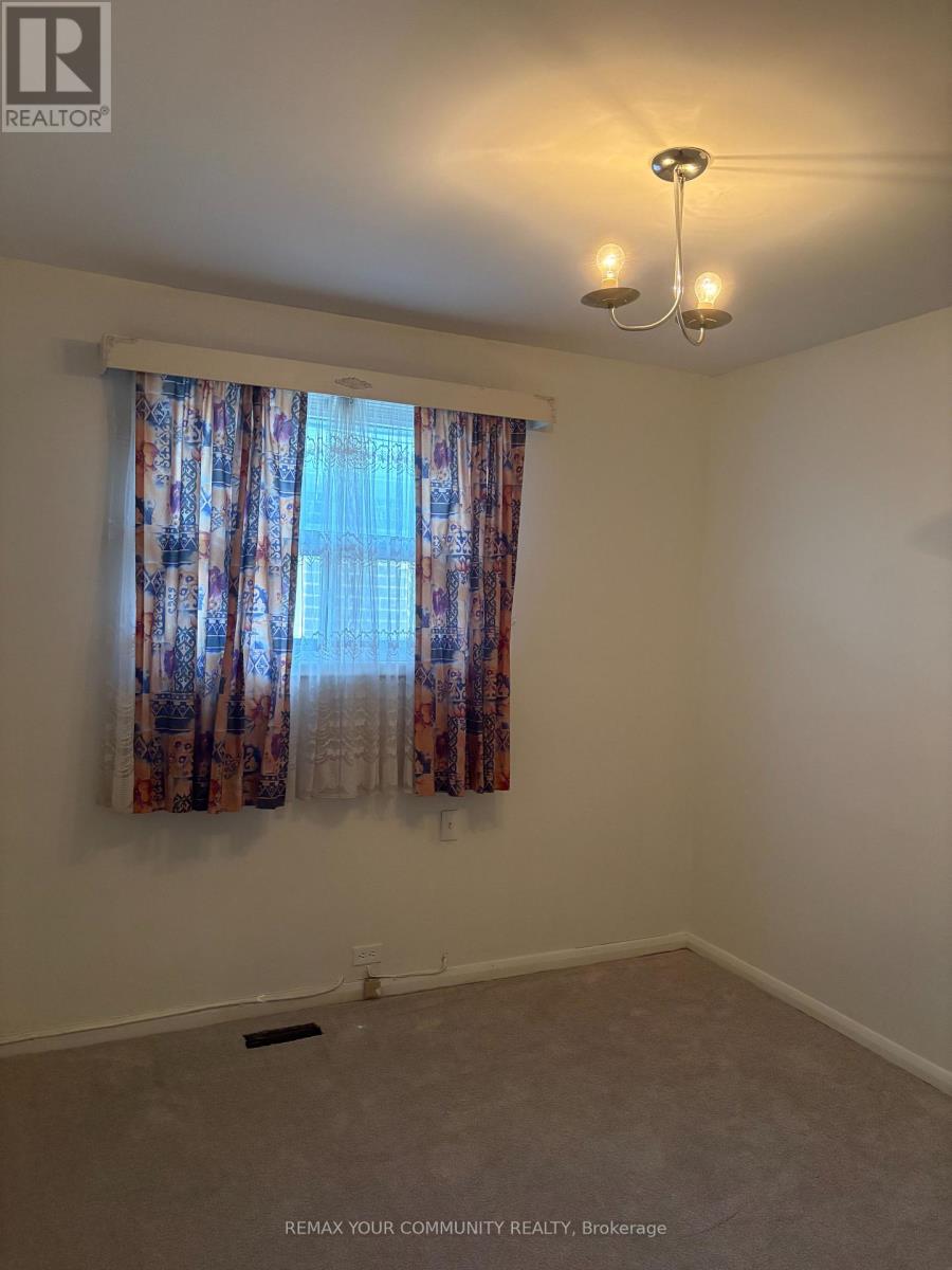 50 Araman Drive, Toronto, Ontario  M1T 2P6 - Photo 15 - E12786320