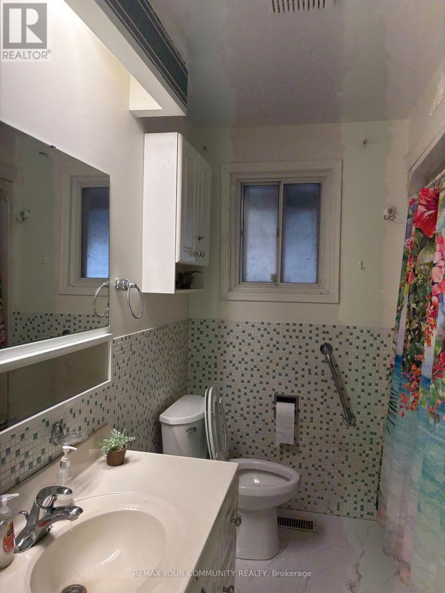 50 Araman Drive, Toronto, Ontario  M1T 2P6 - Photo 16 - E12786320