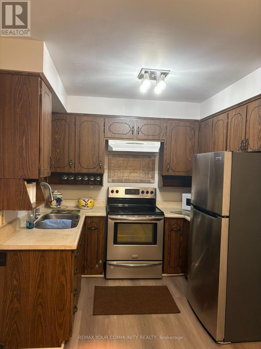 50 Araman Drive, Toronto, Ontario  M1T 2P6 - Photo 9 - E12786320