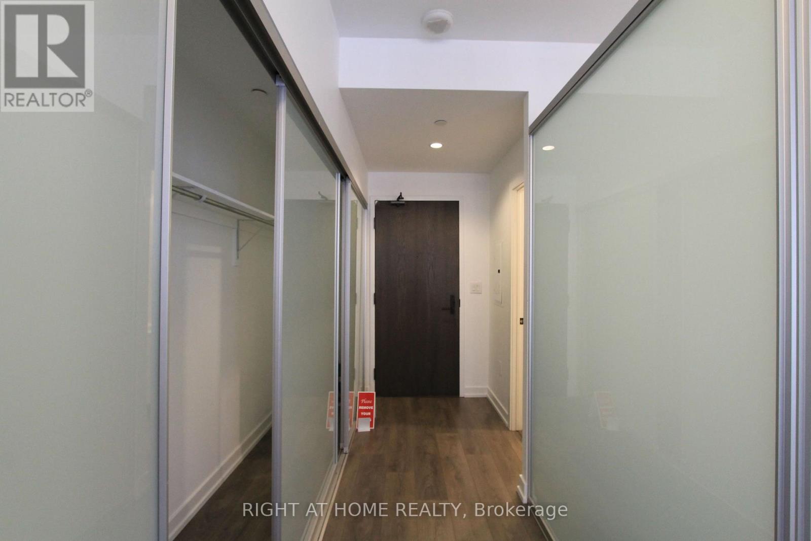 1706 - 426 University Avenue, Toronto, Ontario  M5G 1S9 - Photo 6 - C12786616