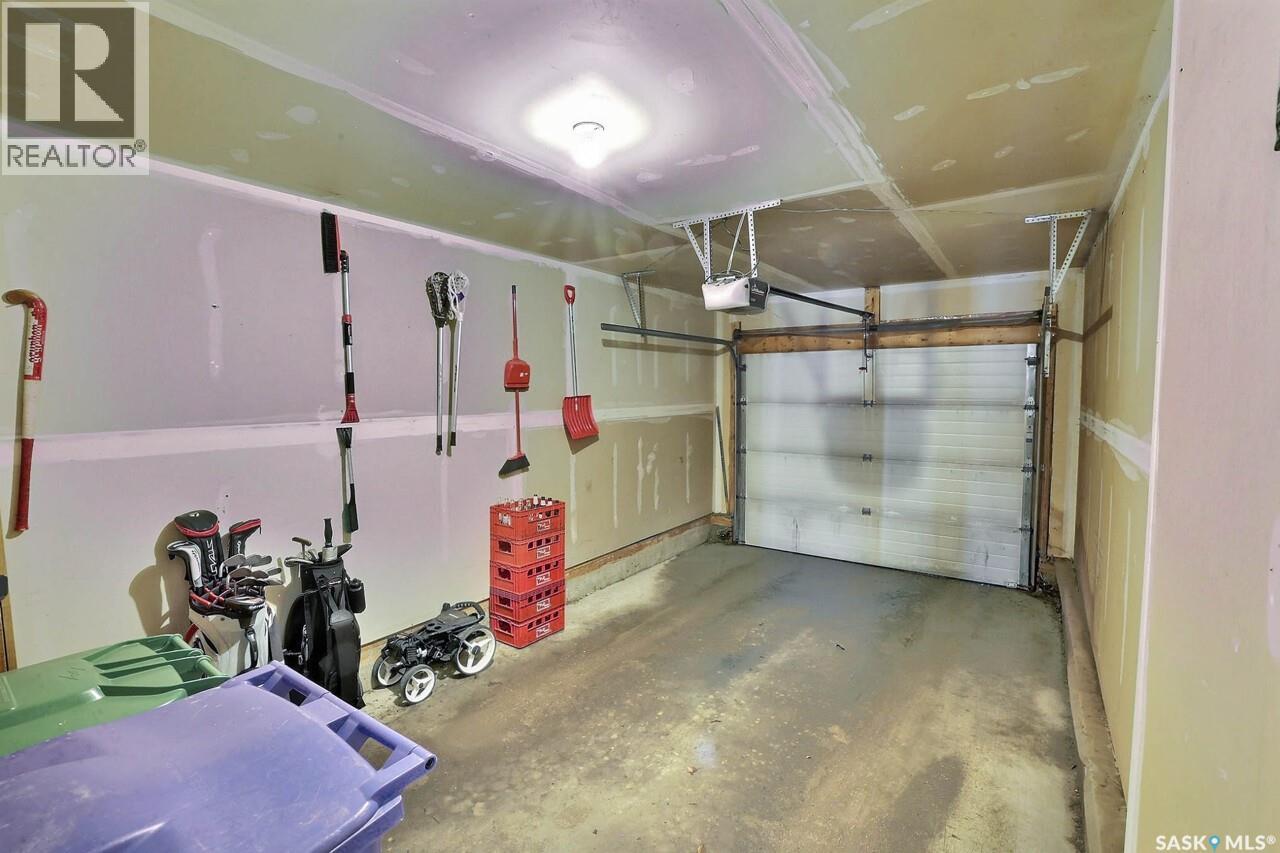 15 3101 Tregarva Drive E, Regina, Saskatchewan  S4V 0K5 - Photo 26 - SK028505