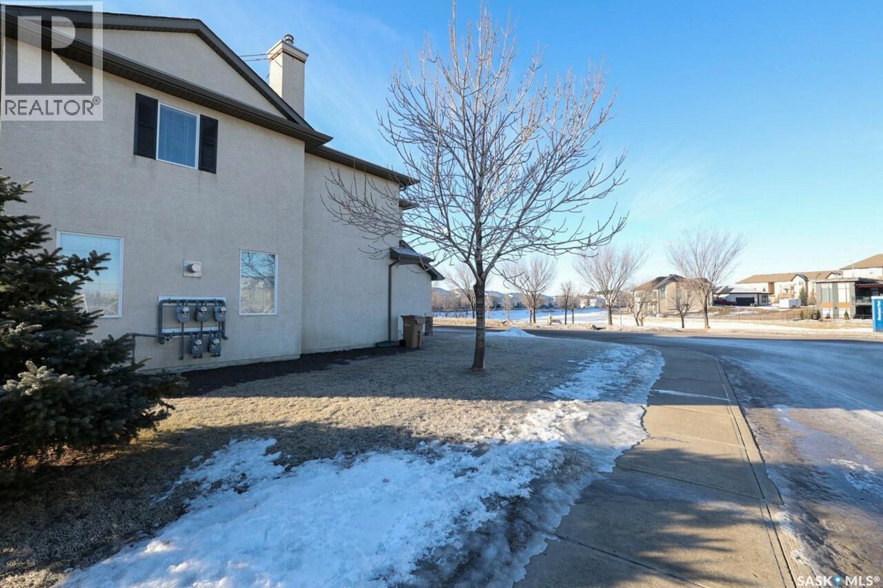 15 3101 Tregarva Drive E, Regina, Saskatchewan  S4V 0K5 - Photo 29 - SK028505