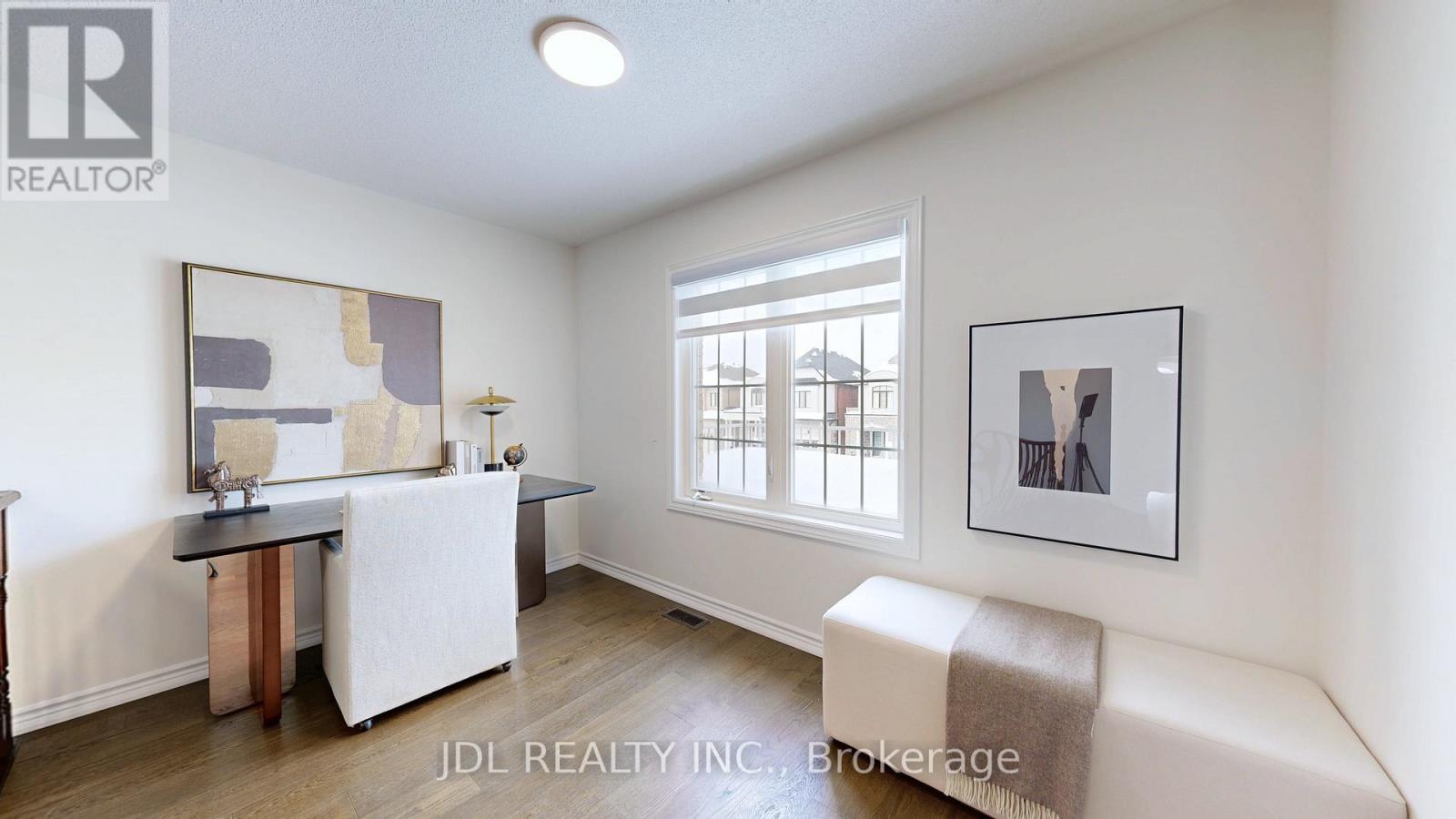 103 Connell Drive, Georgina, Ontario  L4P 0K3 - Photo 11 - N12786564