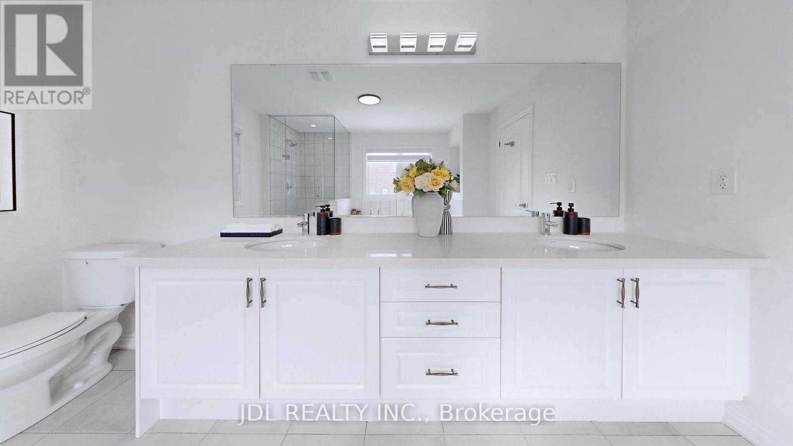 103 Connell Drive, Georgina, Ontario  L4P 0K3 - Photo 14 - N12786564