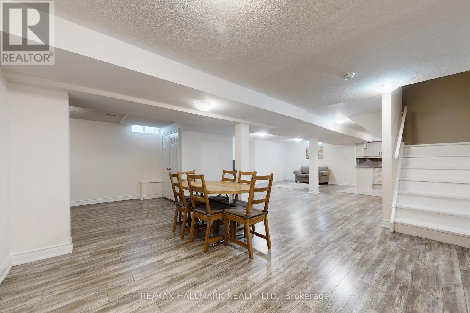 136 Cooperage Crescent, Richmond Hill, Ontario  L4C 9L7 - Photo 10 - N12786630