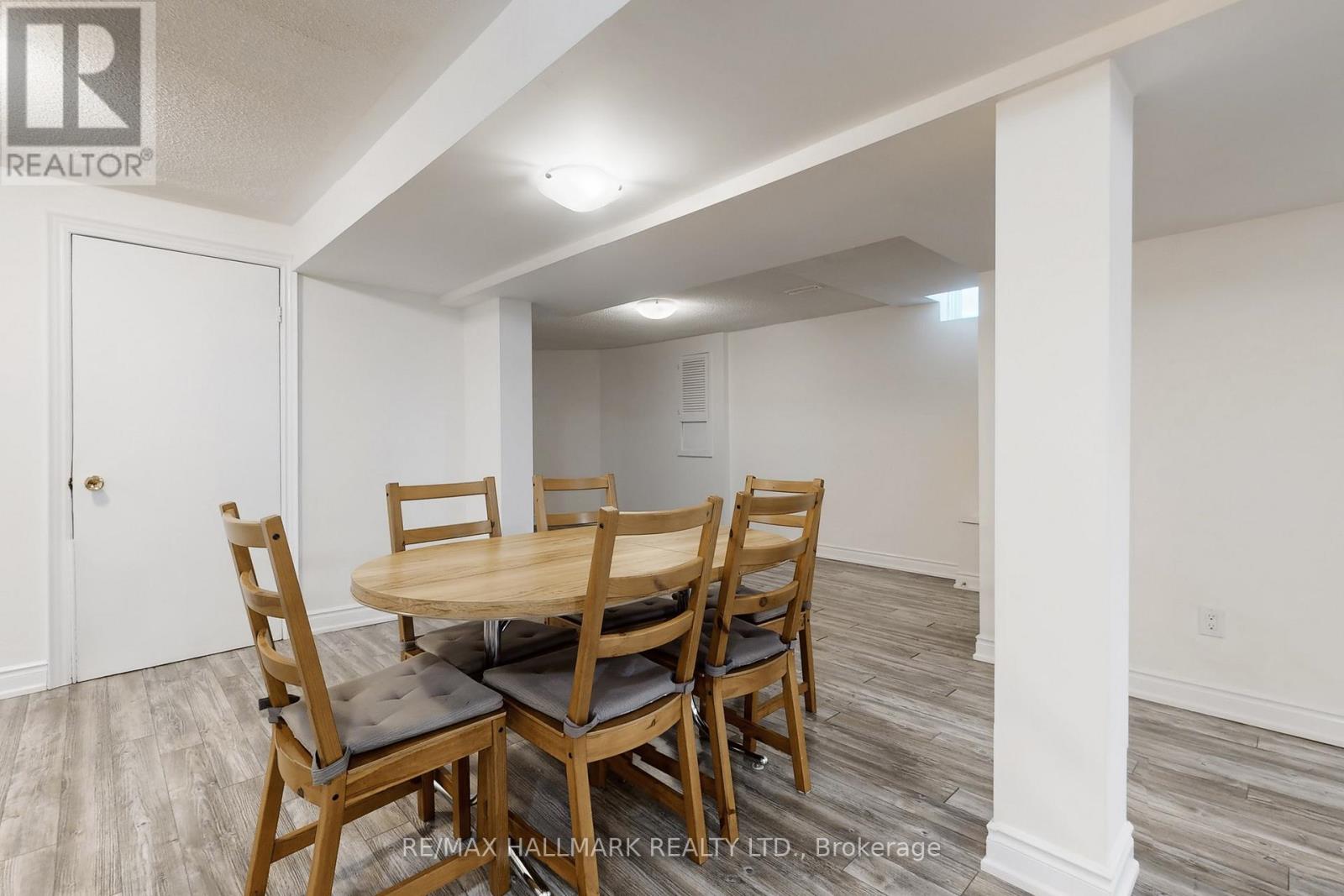 136 Cooperage Crescent, Richmond Hill, Ontario  L4C 9L7 - Photo 12 - N12786630