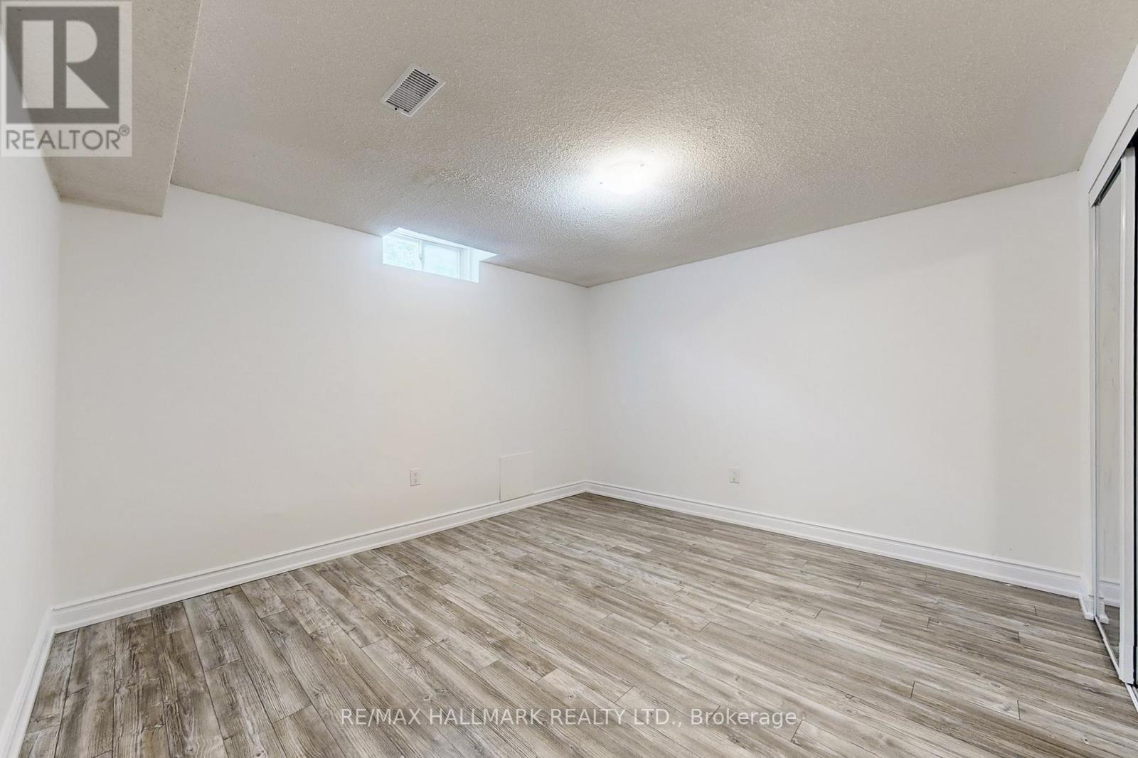 136 Cooperage Crescent, Richmond Hill, Ontario  L4C 9L7 - Photo 20 - N12786630