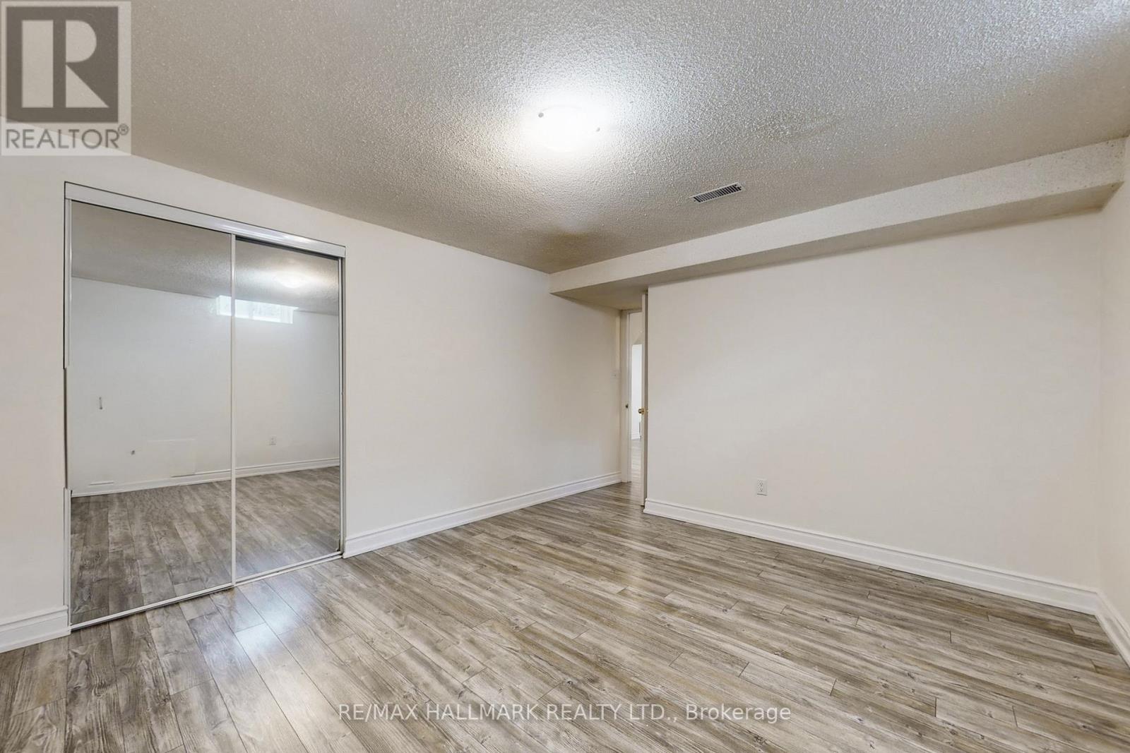 136 Cooperage Crescent, Richmond Hill, Ontario  L4C 9L7 - Photo 22 - N12786630