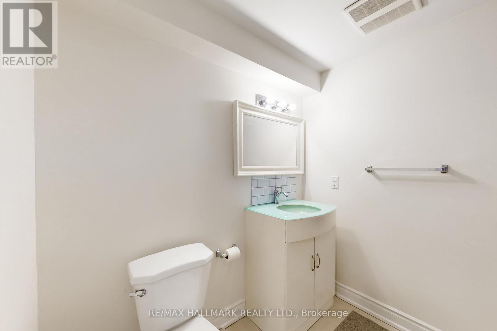 136 Cooperage Crescent, Richmond Hill, Ontario  L4C 9L7 - Photo 28 - N12786630