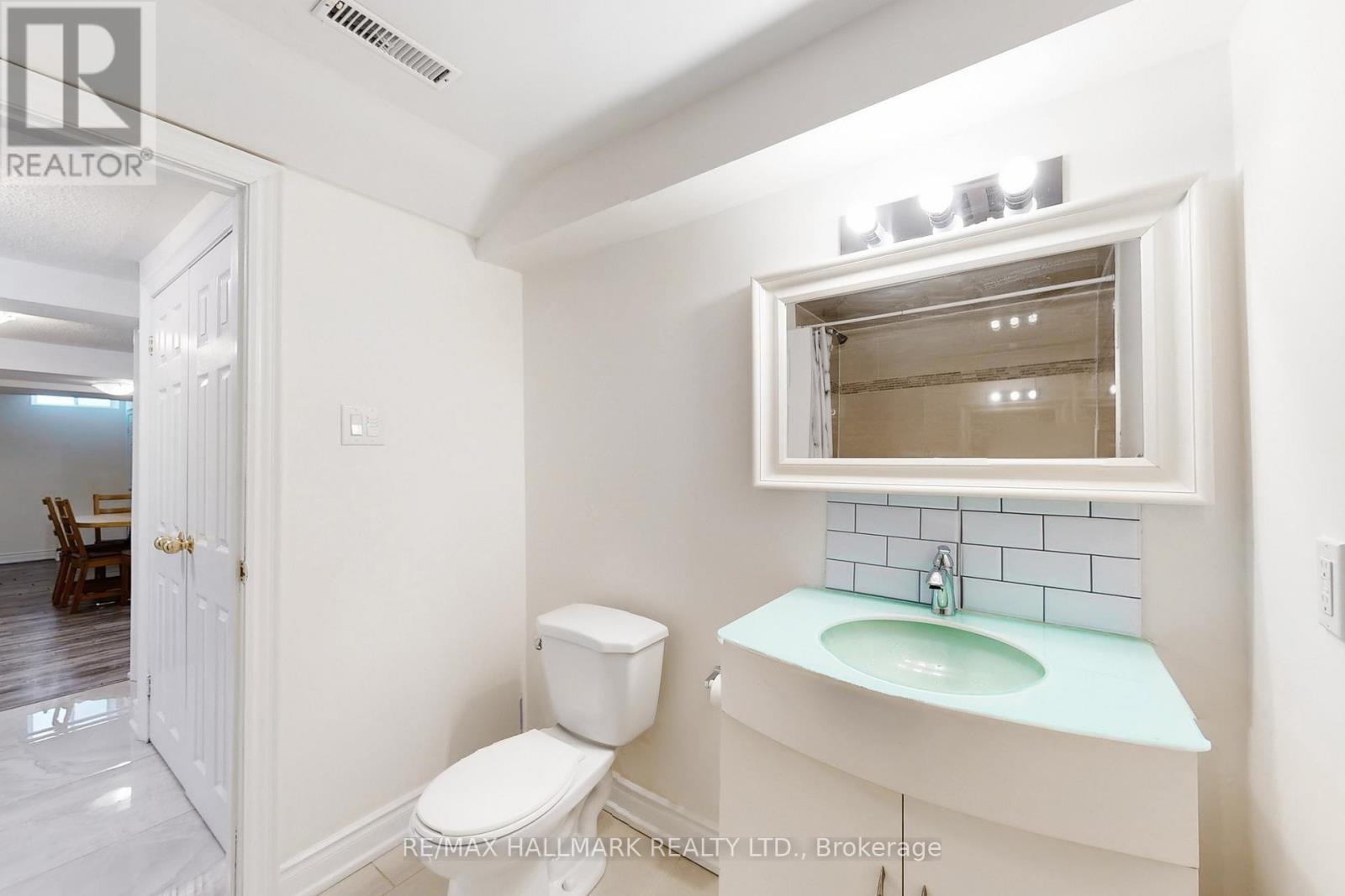 136 Cooperage Crescent, Richmond Hill, Ontario  L4C 9L7 - Photo 29 - N12786630