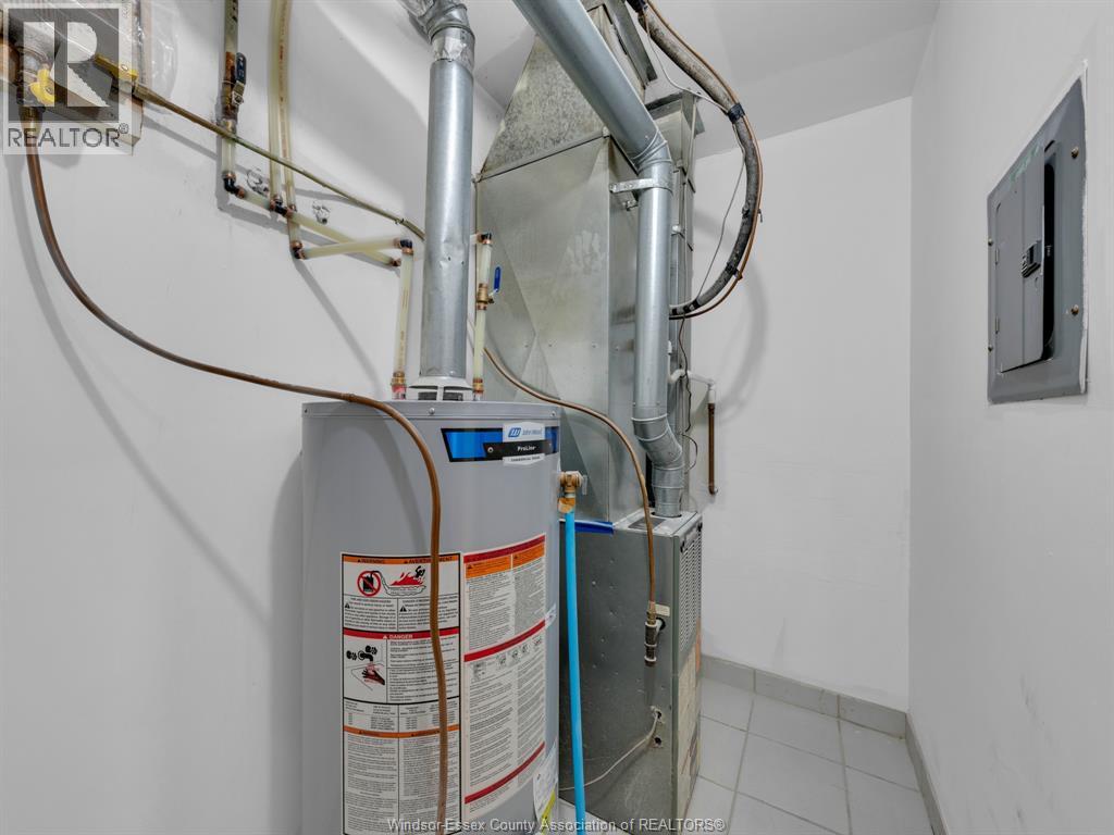 3177 Riverside Drive East Unit# 110, Windsor, Ontario  N8Y 1A5 - Photo 9 - 26003148