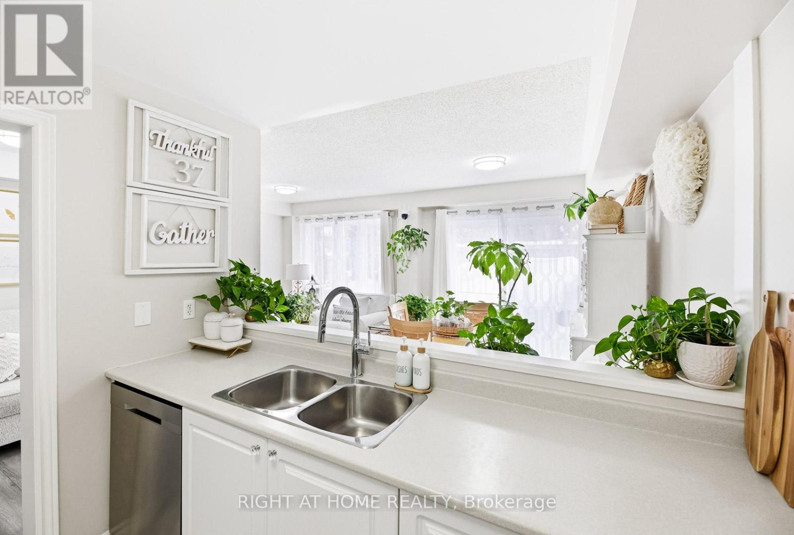 37 - 430 Mapleview Drive E, Barrie (Painswick South), Ontario  L4N 0H4 - Photo 10 - S12786554