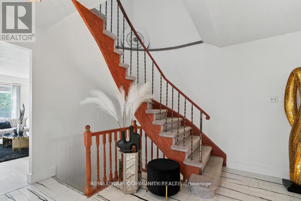 104 Garden Drive, Barrie (Allandale Heights), Ontario  L4N 5K2 - Photo 23 - S12786640