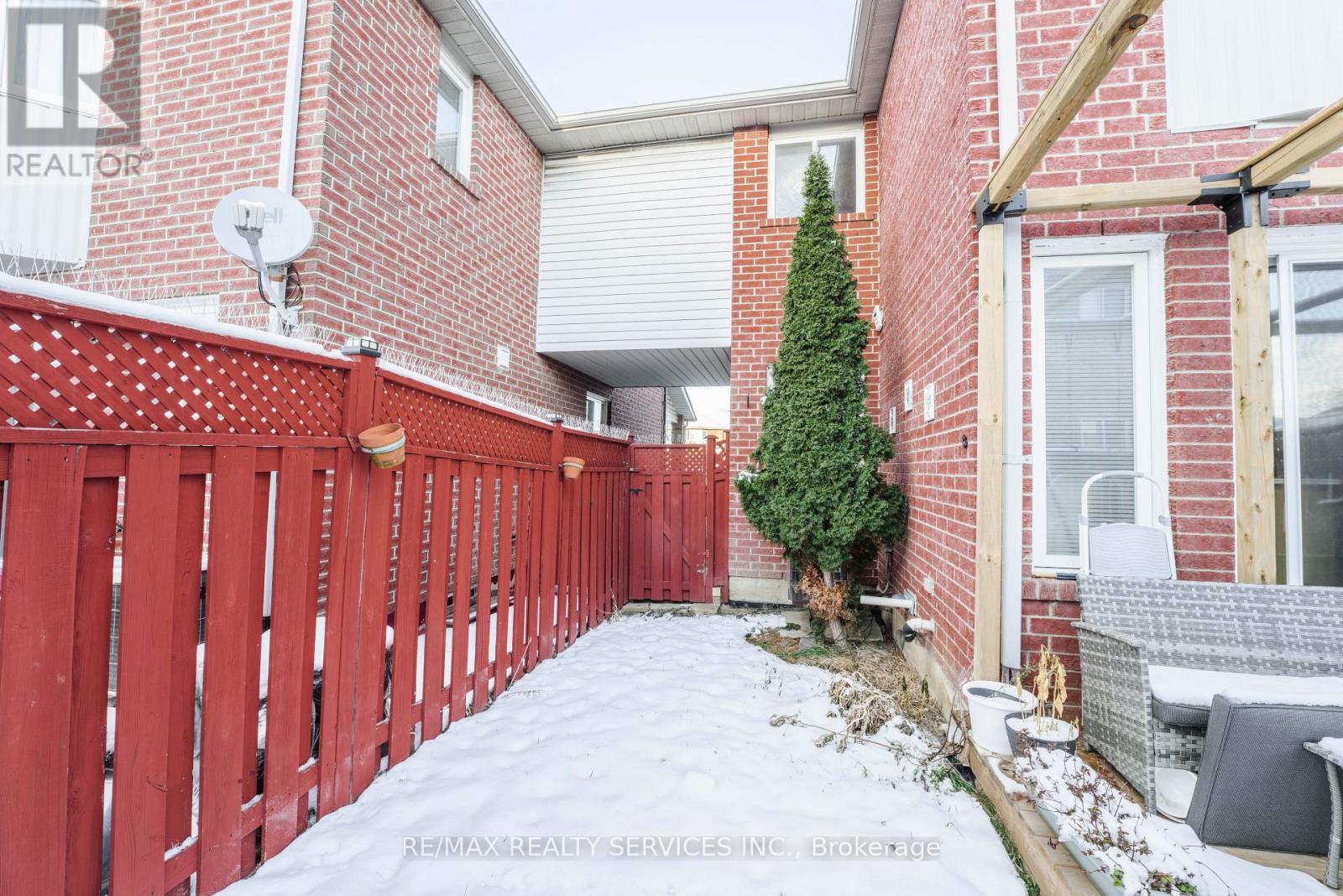 132 Lauraglen Crescent, Brampton, Ontario  L6Y 5A3 - Photo 46 - W12786552