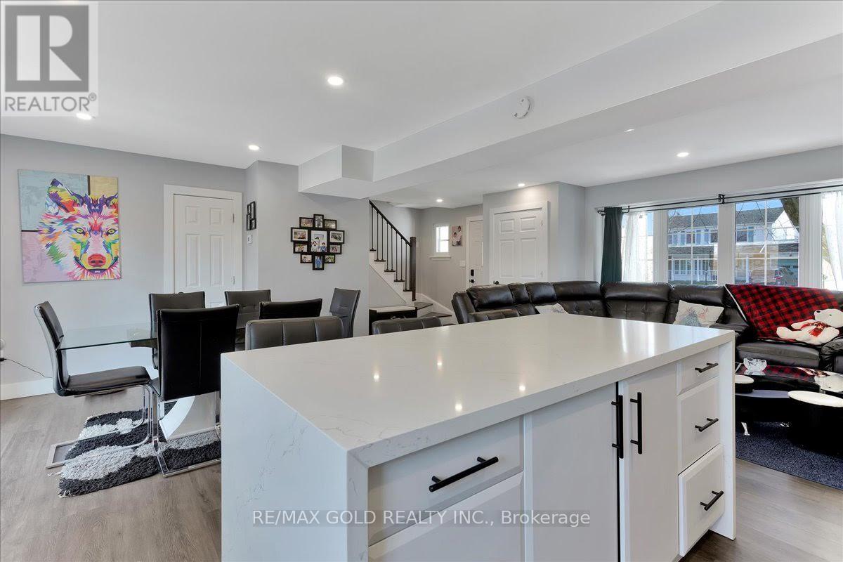 48 Aberdeen Crescent, Brampton, Ontario  L6T 2P9 - Photo 13 - W12786580