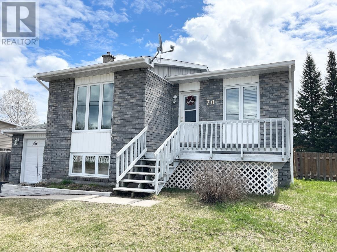 70 Richard St, Chapleau, Ontario  P0M 1K0 - Photo 45 - SM260084