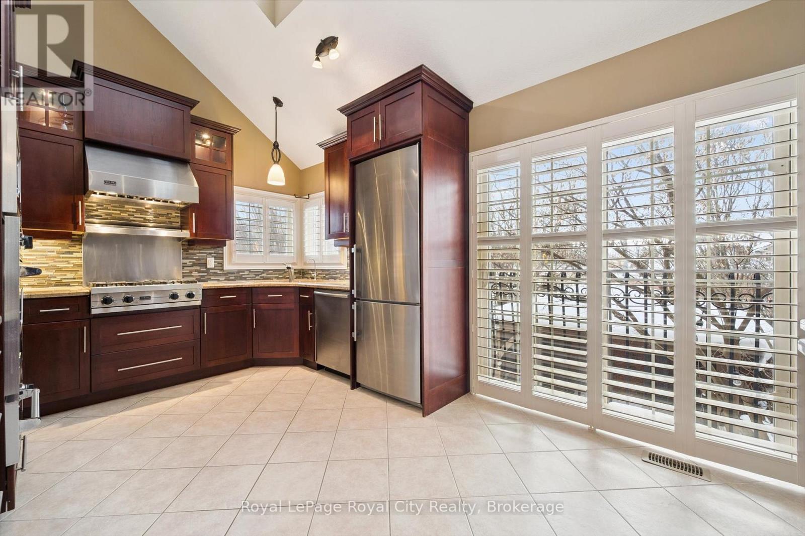 108 Mcarthur Crescent, Guelph, Ontario  N1L 1S3 - Photo 15 - X12786868