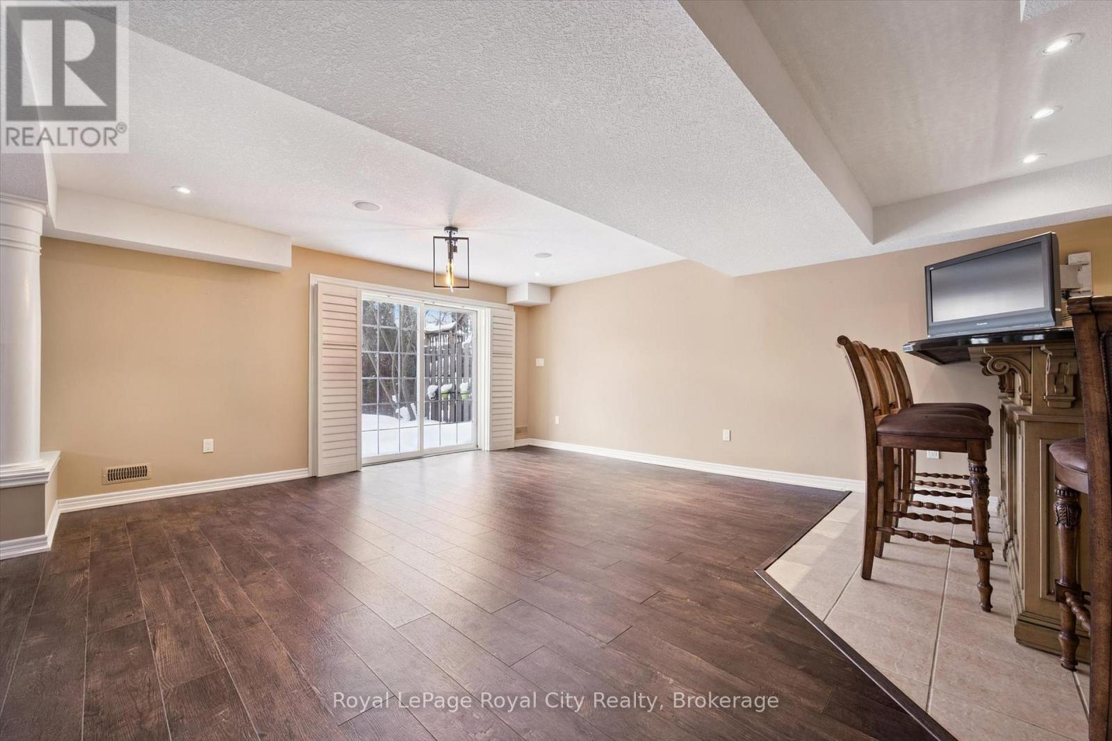 108 Mcarthur Crescent, Guelph, Ontario  N1L 1S3 - Photo 34 - X12786868