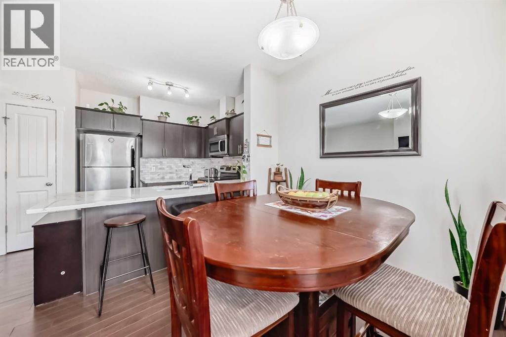 48 Copperpond Landing Se, Calgary, Alberta  T2Z 1G6 - Photo 9 - A2285922