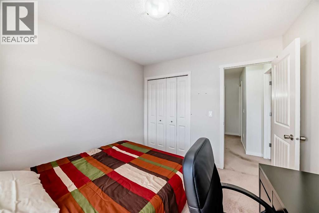 48 Copperpond Landing Se, Calgary, Alberta  T2Z 1G6 - Photo 18 - A2285922