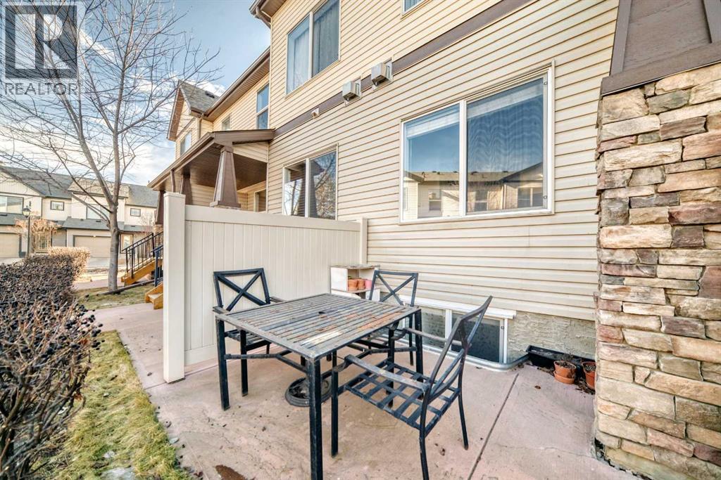 48 Copperpond Landing Se, Calgary, Alberta  T2Z 1G6 - Photo 23 - A2285922