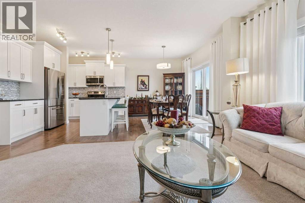 71 Mount Rae Heights, Okotoks, Alberta  T1S 0N7 - Photo 13 - A2286156